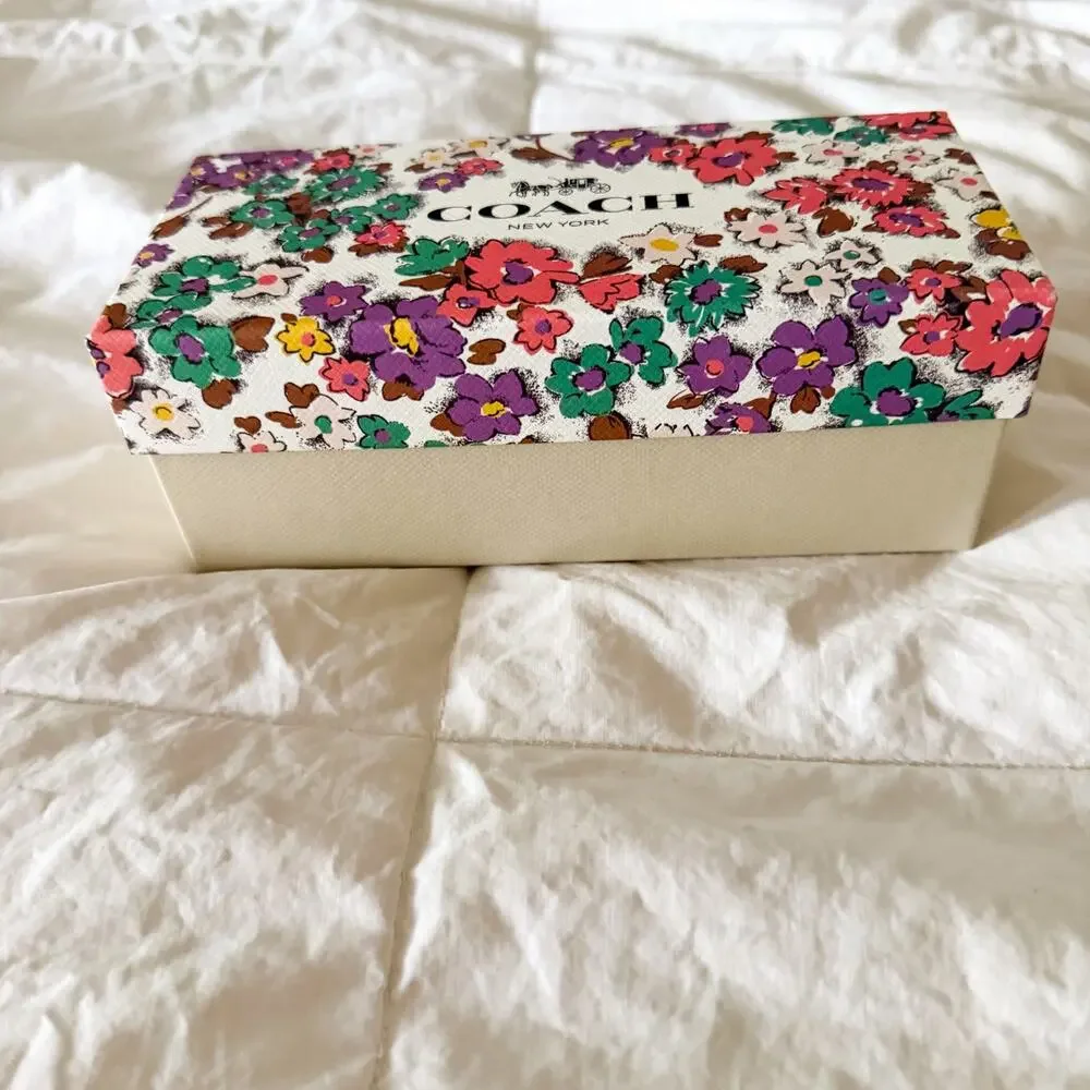 NWOT Coach Black Hard Eyeglass Sunglasses Case w/ Floral Gift Box